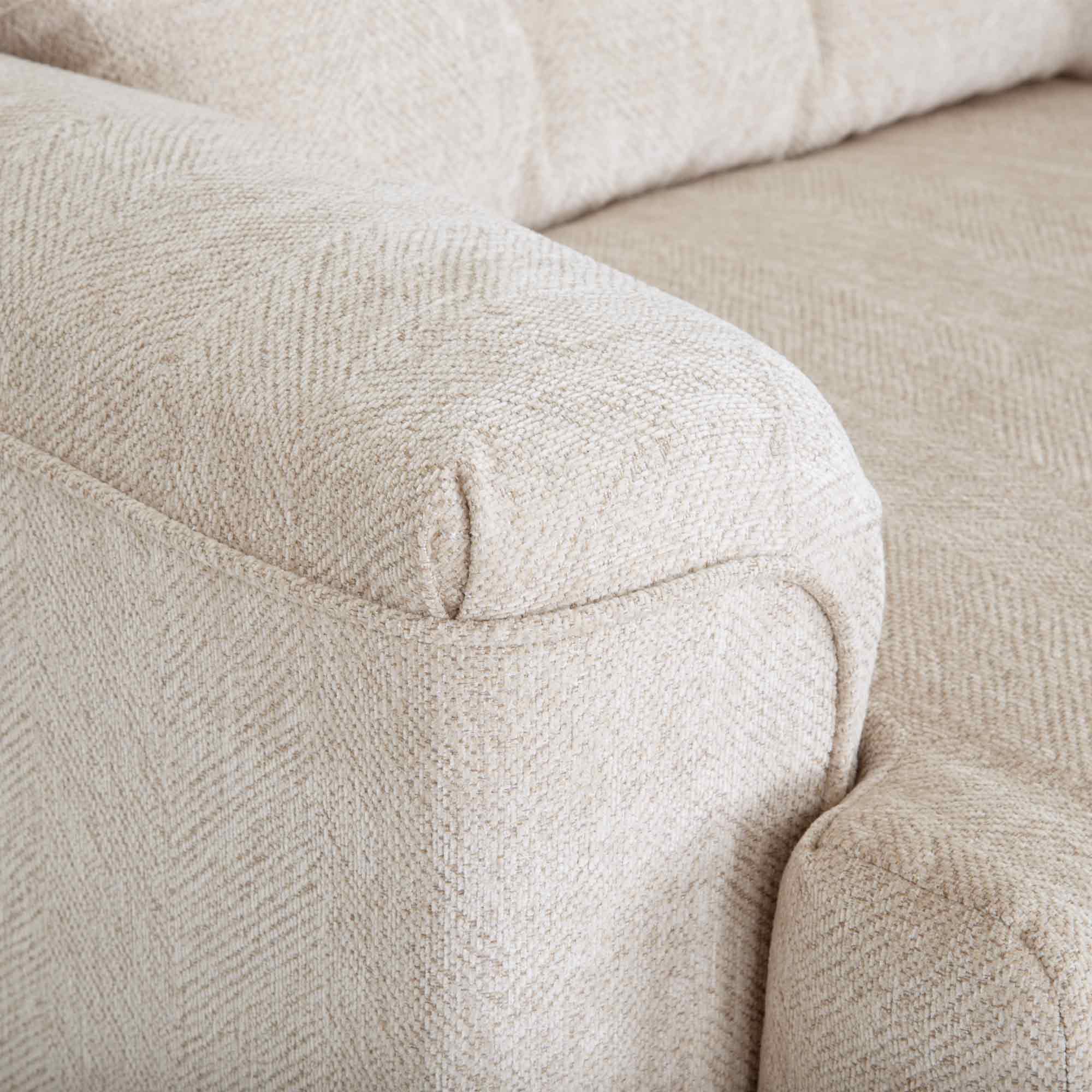 4865-99 Cassidy Fabric Recliner – Franklin Corporation