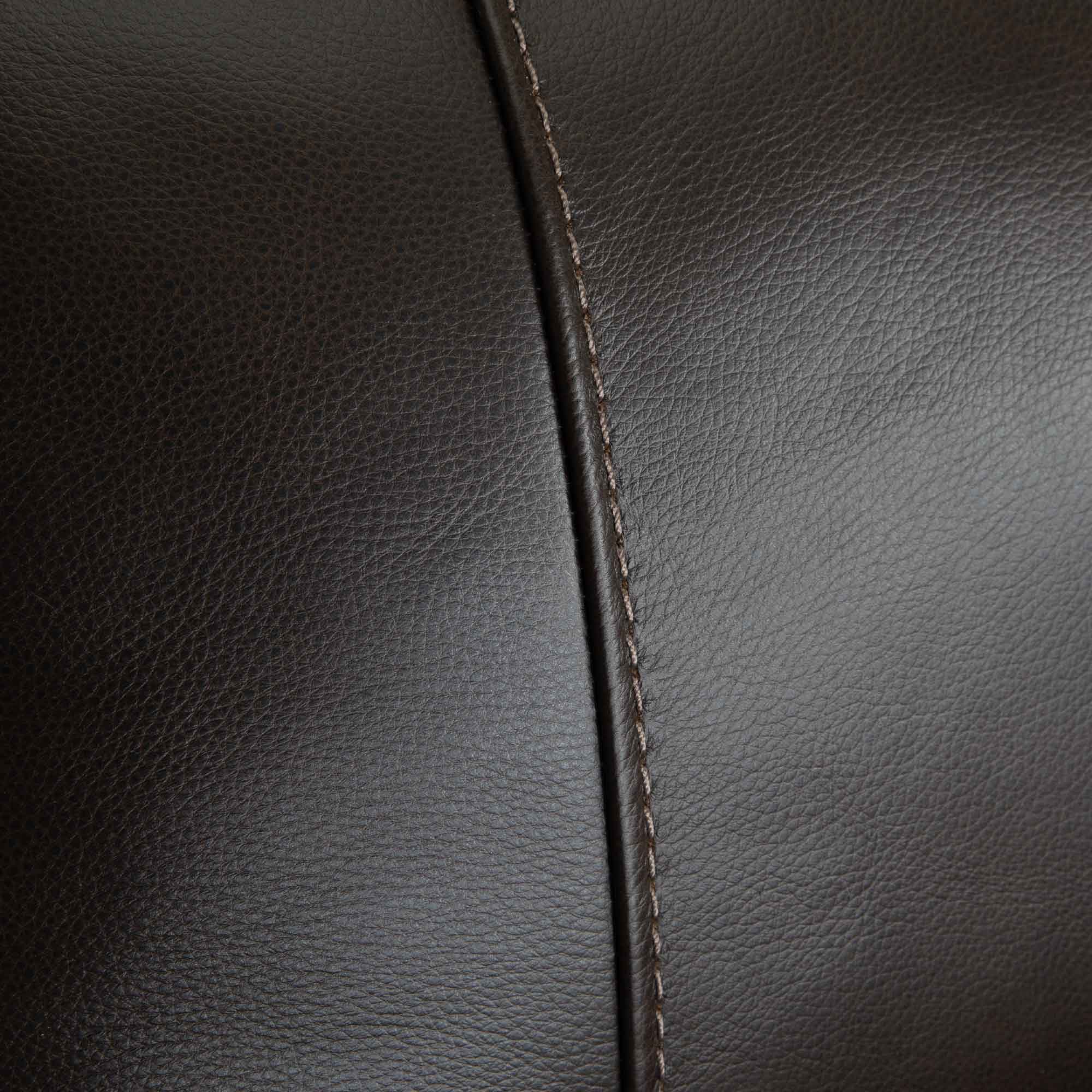 4731 Aspen Leather Recliner – Franklin Corporation